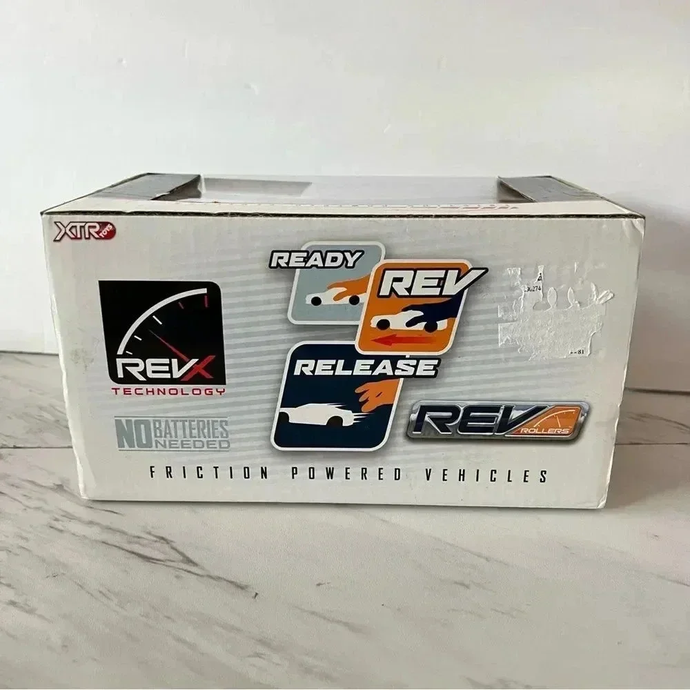 XTR 2010 Ford GT Rev Roller Friction Toy Vehicle Car White/Blue Stripes